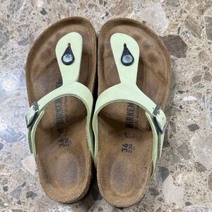 Birkenstock Gizeh Nubuck Leather Green